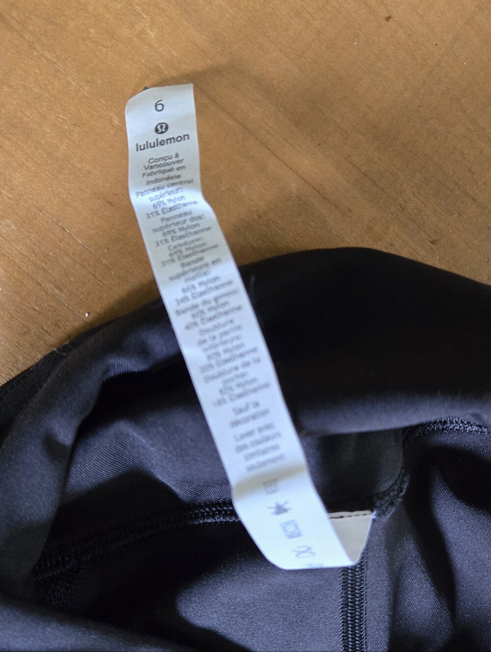 Lululemon Womens Black Wunder Under High Rise Tights / Leggings With Lace Size 6 - Picture 12 of 12